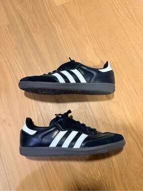 Men’s Adidas Samba - Black with White Stripes